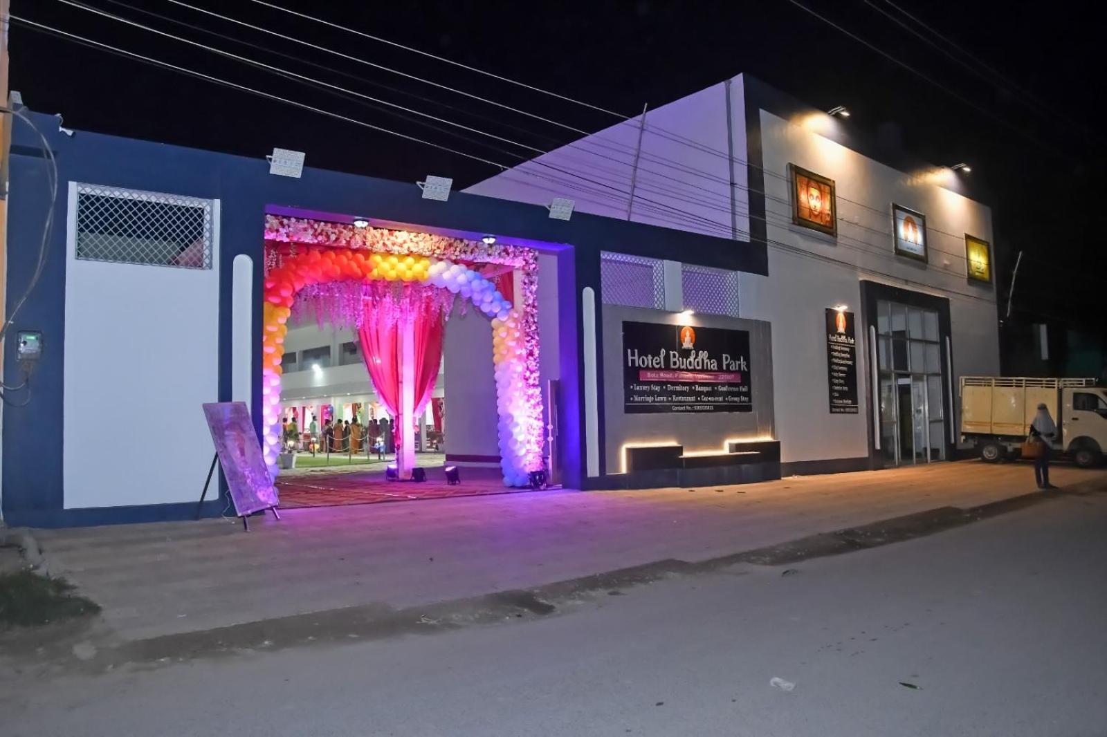 Hotel Buddha Park, Paharia, فاراناسي المظهر الخارجي الصورة