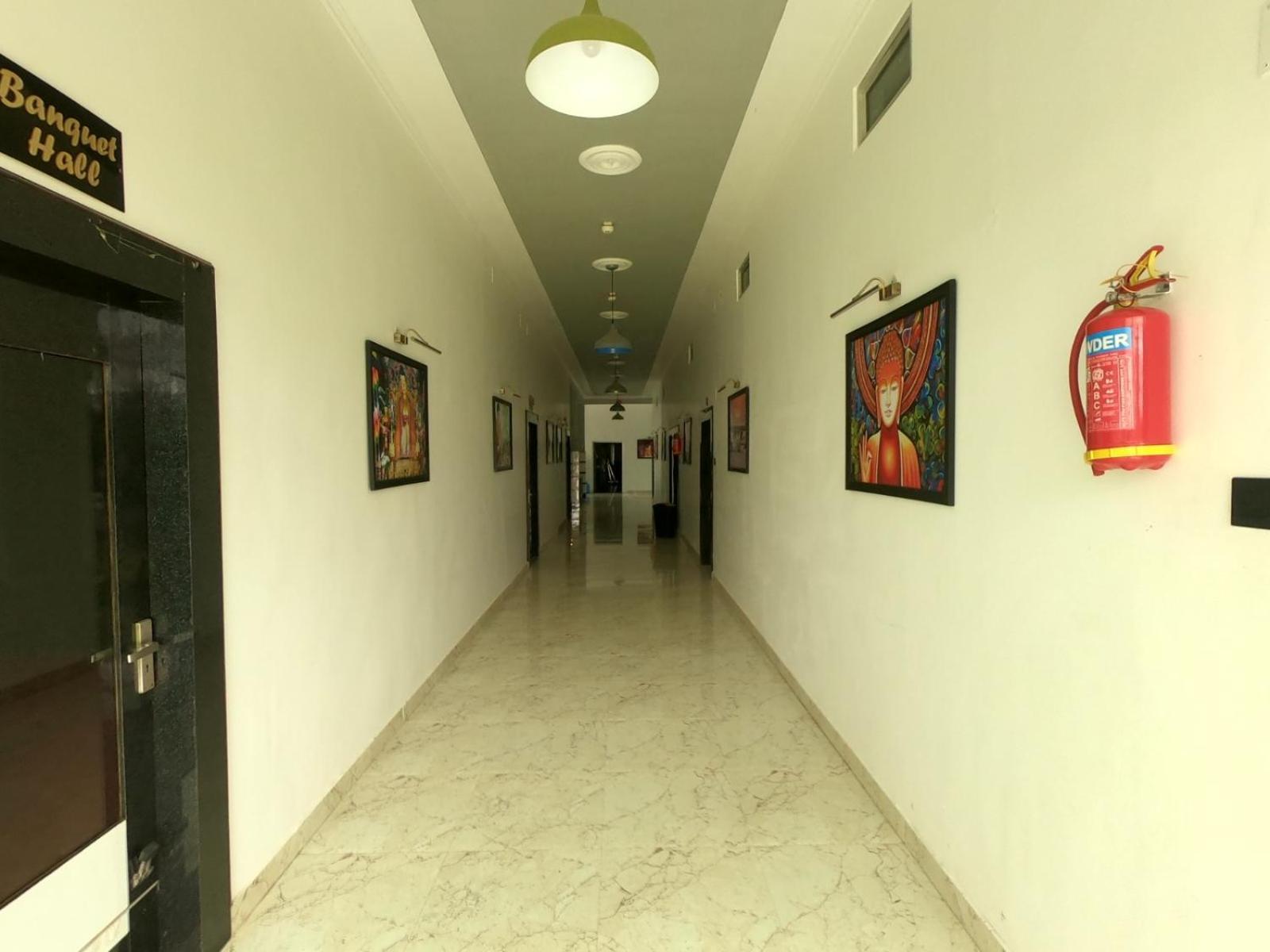 Hotel Buddha Park, Paharia, فاراناسي المظهر الخارجي الصورة