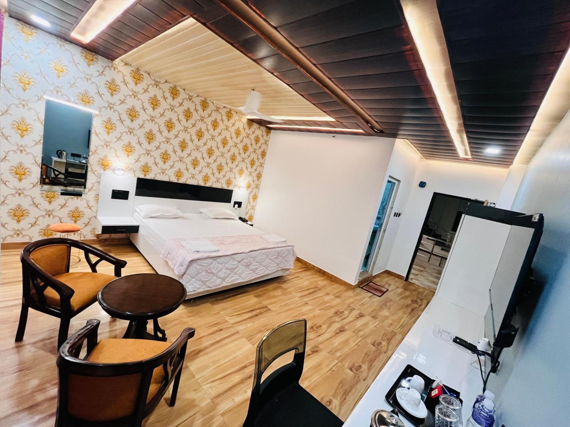 Hotel Buddha Park, Paharia, فاراناسي المظهر الخارجي الصورة