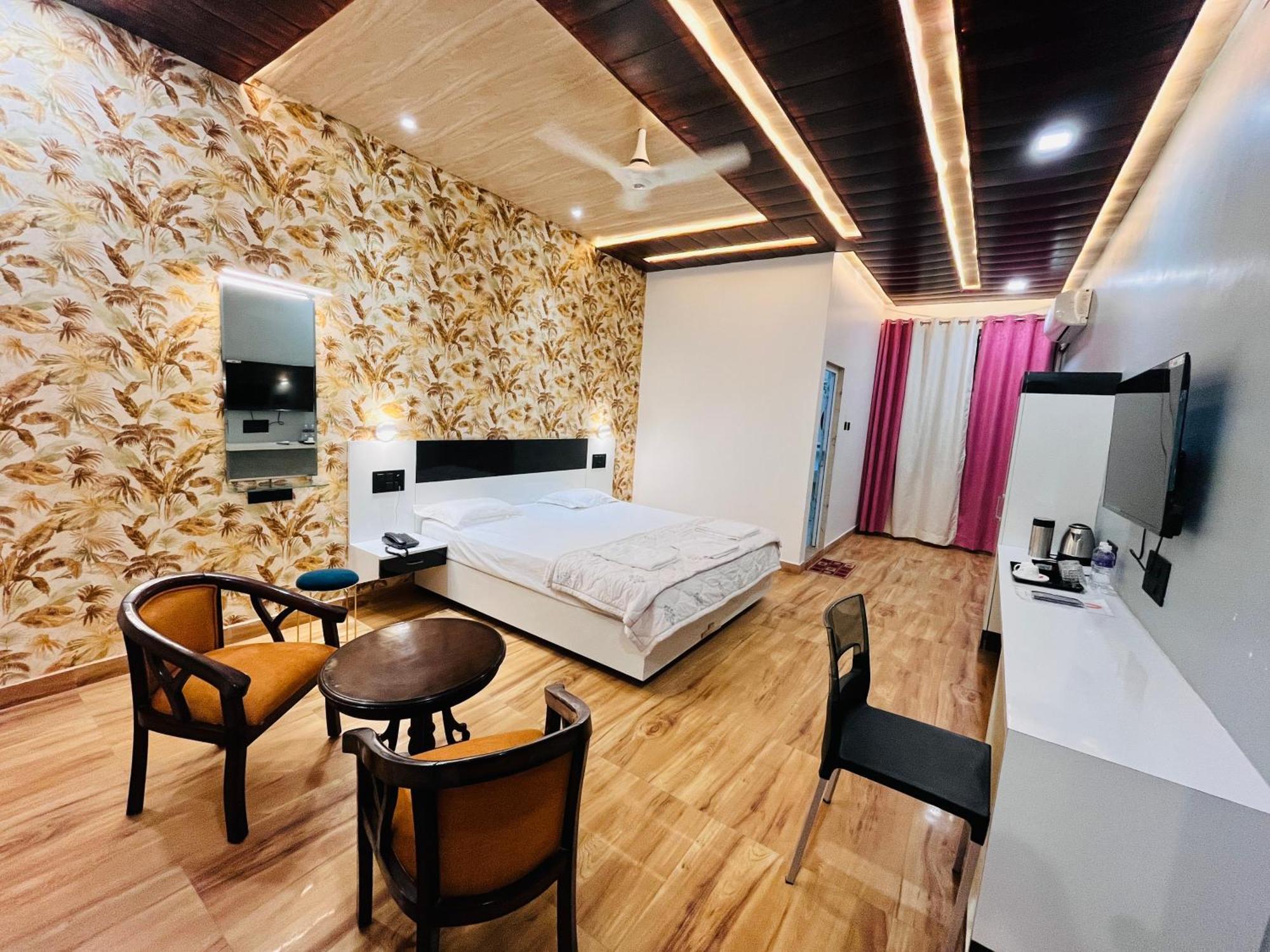 Hotel Buddha Park, Paharia, فاراناسي المظهر الخارجي الصورة